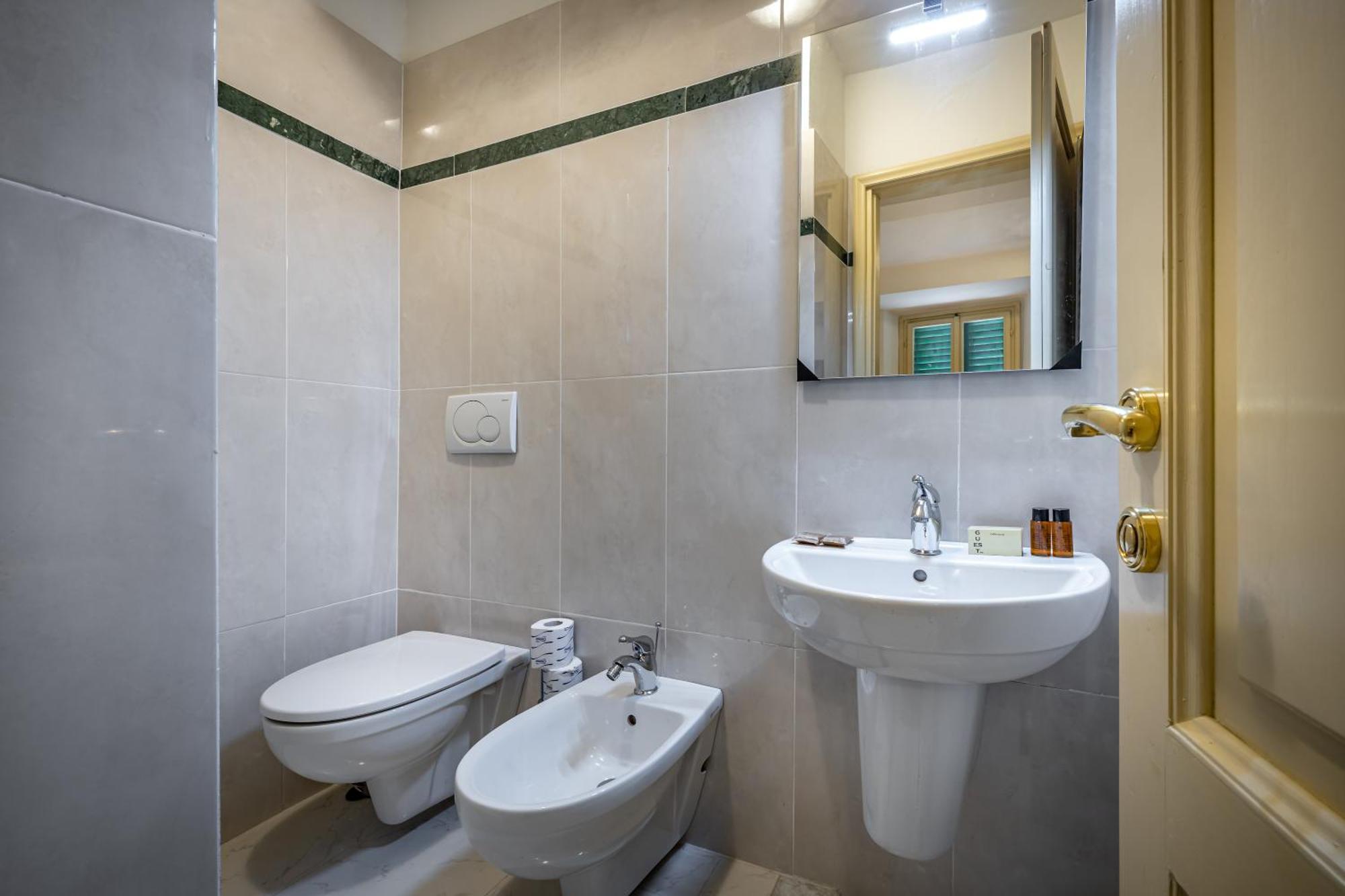 Yid Agnolo Three Bedroom Apartment In Florencia Exterior foto
