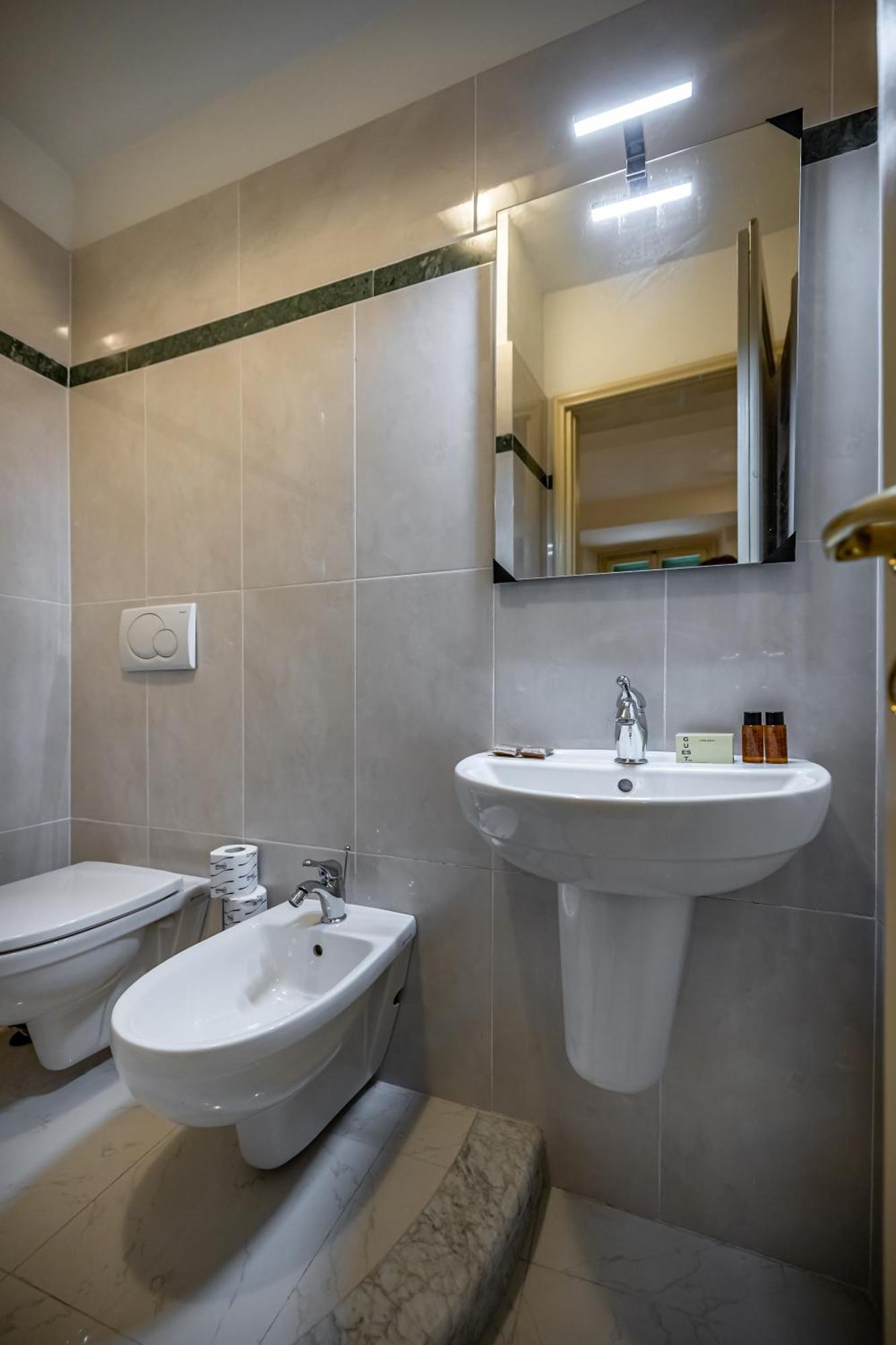 Yid Agnolo Three Bedroom Apartment In Florencia Exterior foto